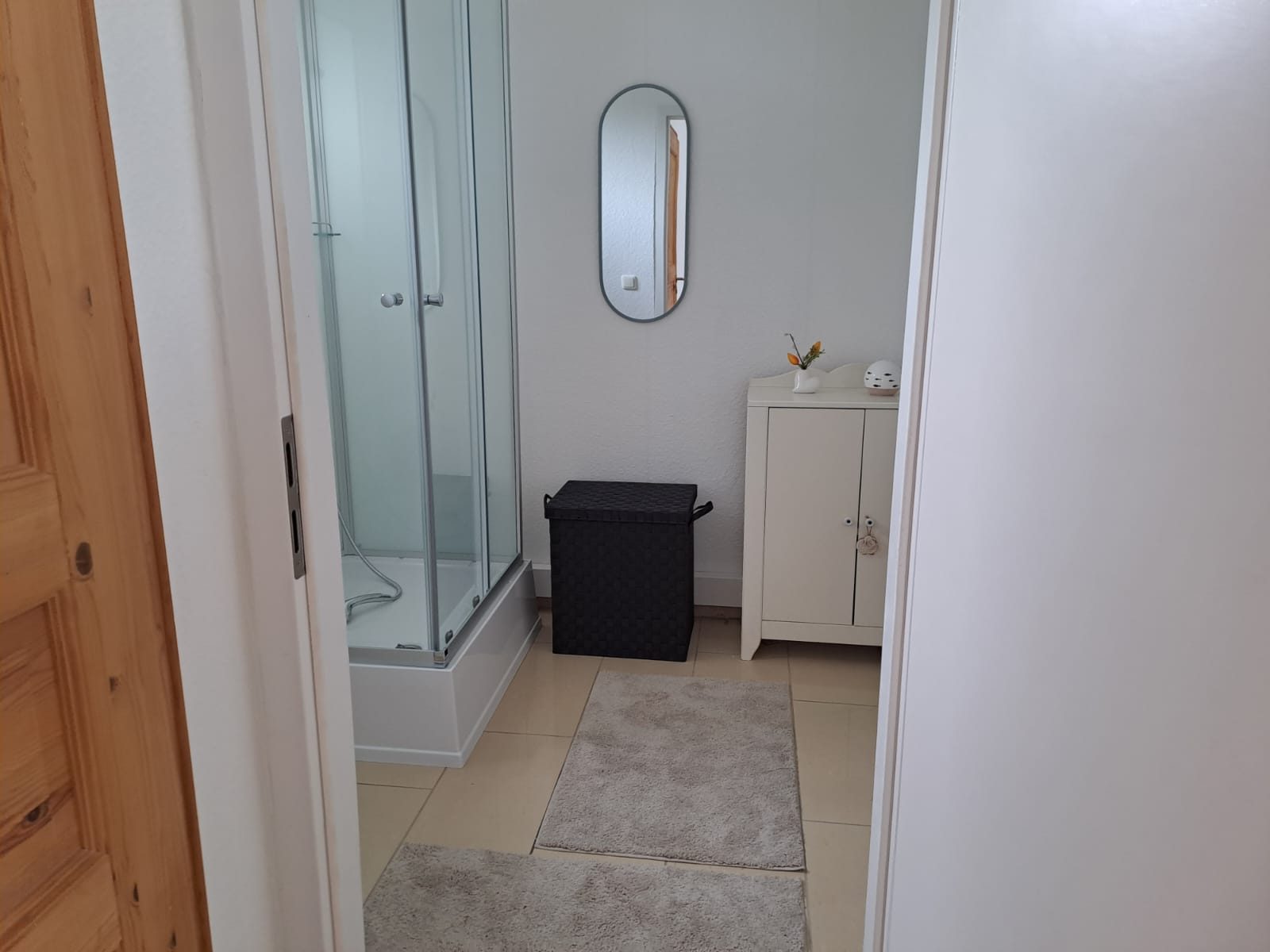 Badezimmer der Ferienwohnung in Altmyhl mit Dusche